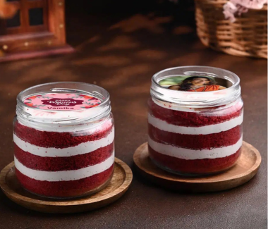 Velvet Crust dessert jar – freshly baked jar cakes available for online order